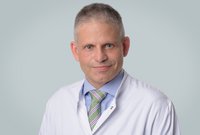 Welt-Rheuma-Tag 2020: Mit Handchirurgie zu mehr Lebensqualität
