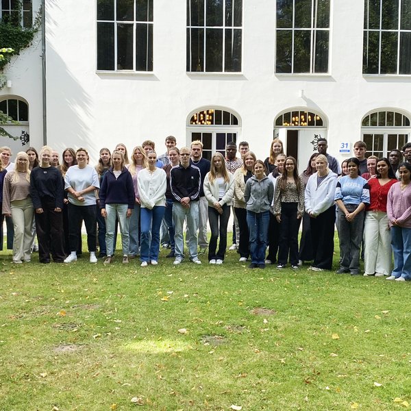 AMEOS Institut Nord begrüßt neuen Ausbildungsjahrgang